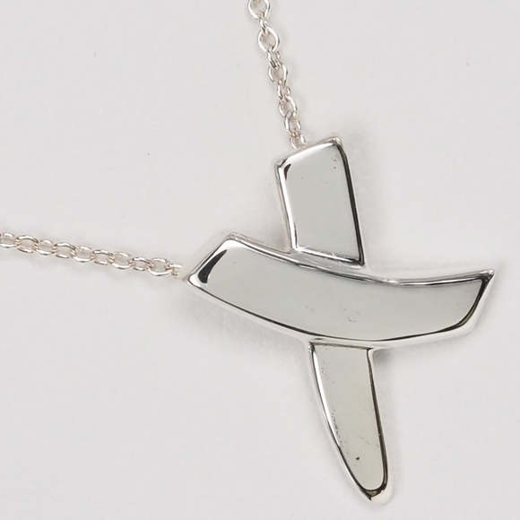 TIFFANY & CO. Kiss Necklace - Picture 8 of 8
